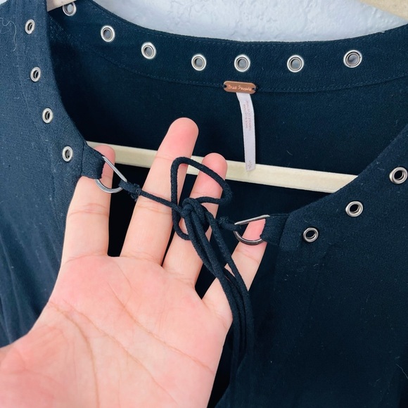 Free People Jump To The Beat Black Bell Sleeve Tie Neck Midi Top - Picture 4 of 7